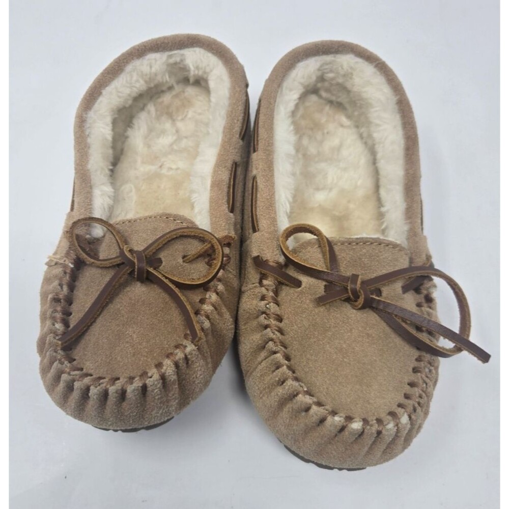 Minnetonka Kids Moccasin Slippers Size 13 Tan Suede Faux Fur Tie Cabincore